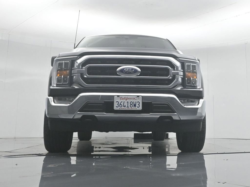 Certified 2022 Ford F150 XLT w/ Equipment Group 302A High image 30