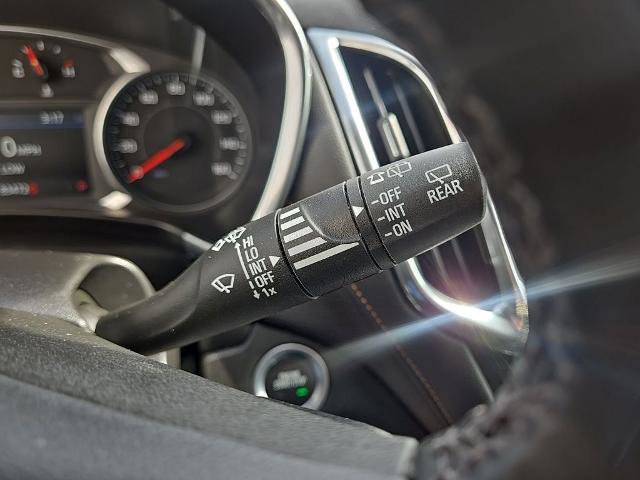 Used 2024 Chevrolet Equinox Premier image 24