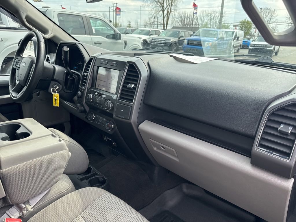 Certified 2019 Ford F150 XLT w/ Equipment Group 302A Luxury image 33