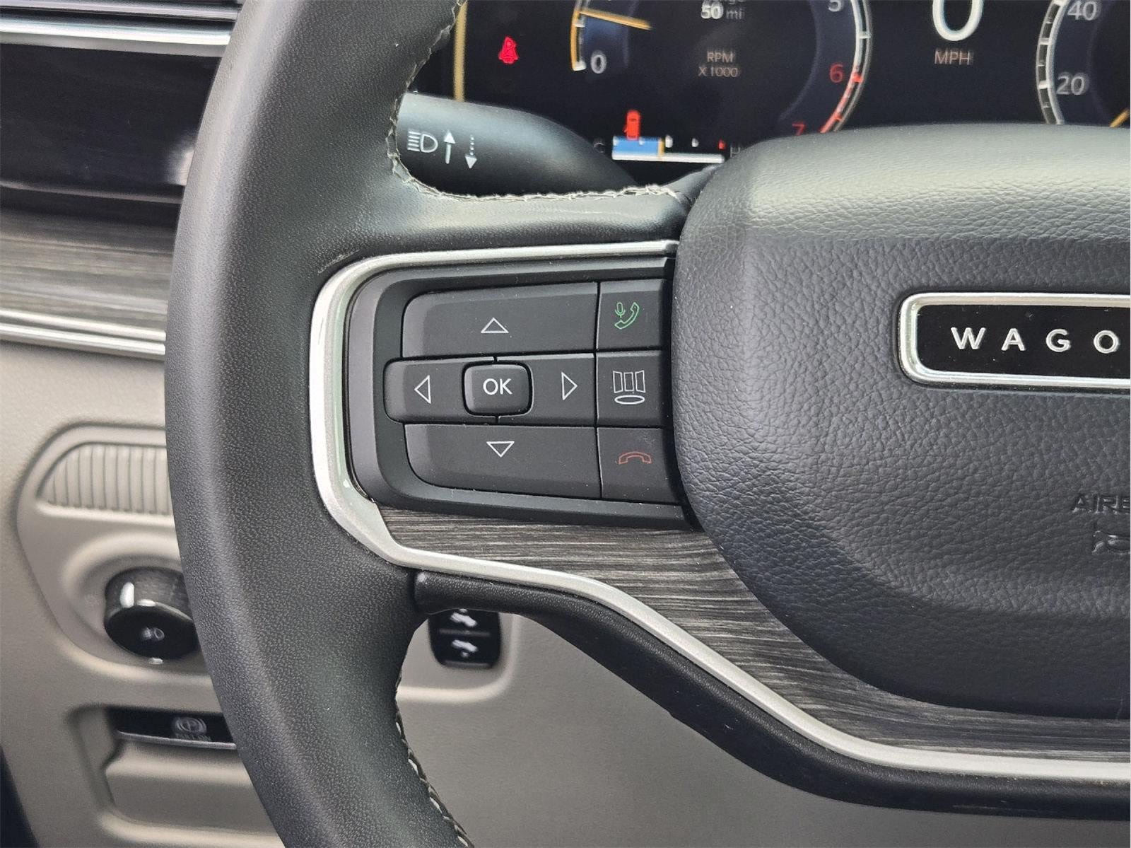 Used 2022 Jeep Wagoneer Series II w/ Premium Group I AWD/4WD image 27