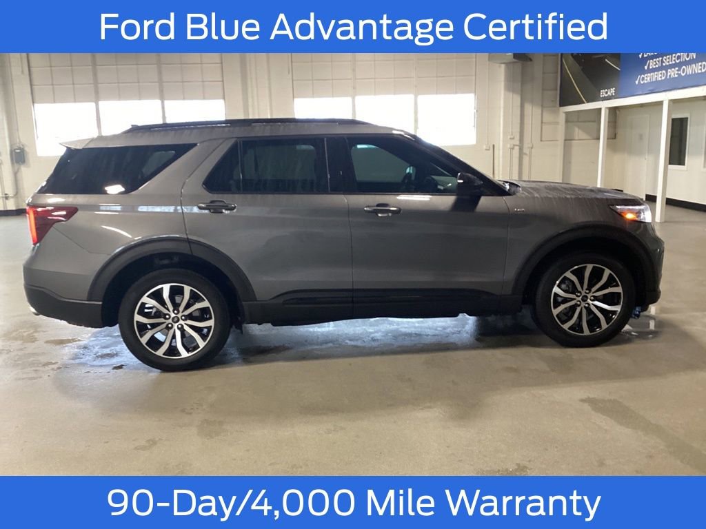Certified 2024 Ford Explorer ST-Line w/ Class IV Trailer Tow Package image 8