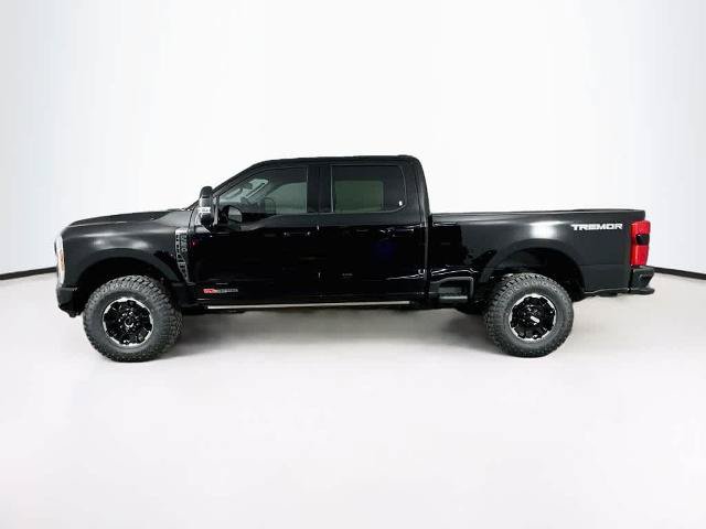 Certified 2025 Ford F250 Lariat w/ Lariat Ultimate Package AWD/4WD image 3