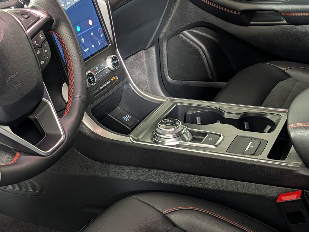 Certified 2024 Ford Edge ST-Line image 15