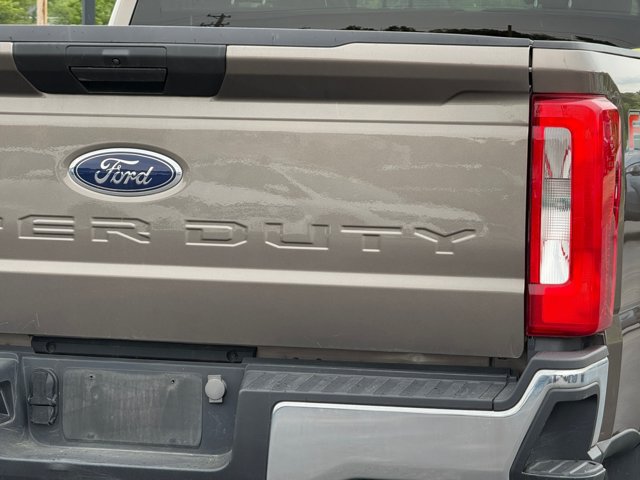 Certified 2023 Ford F250 XLT w/ FX4 Off-Road Package AWD/4WD image 23