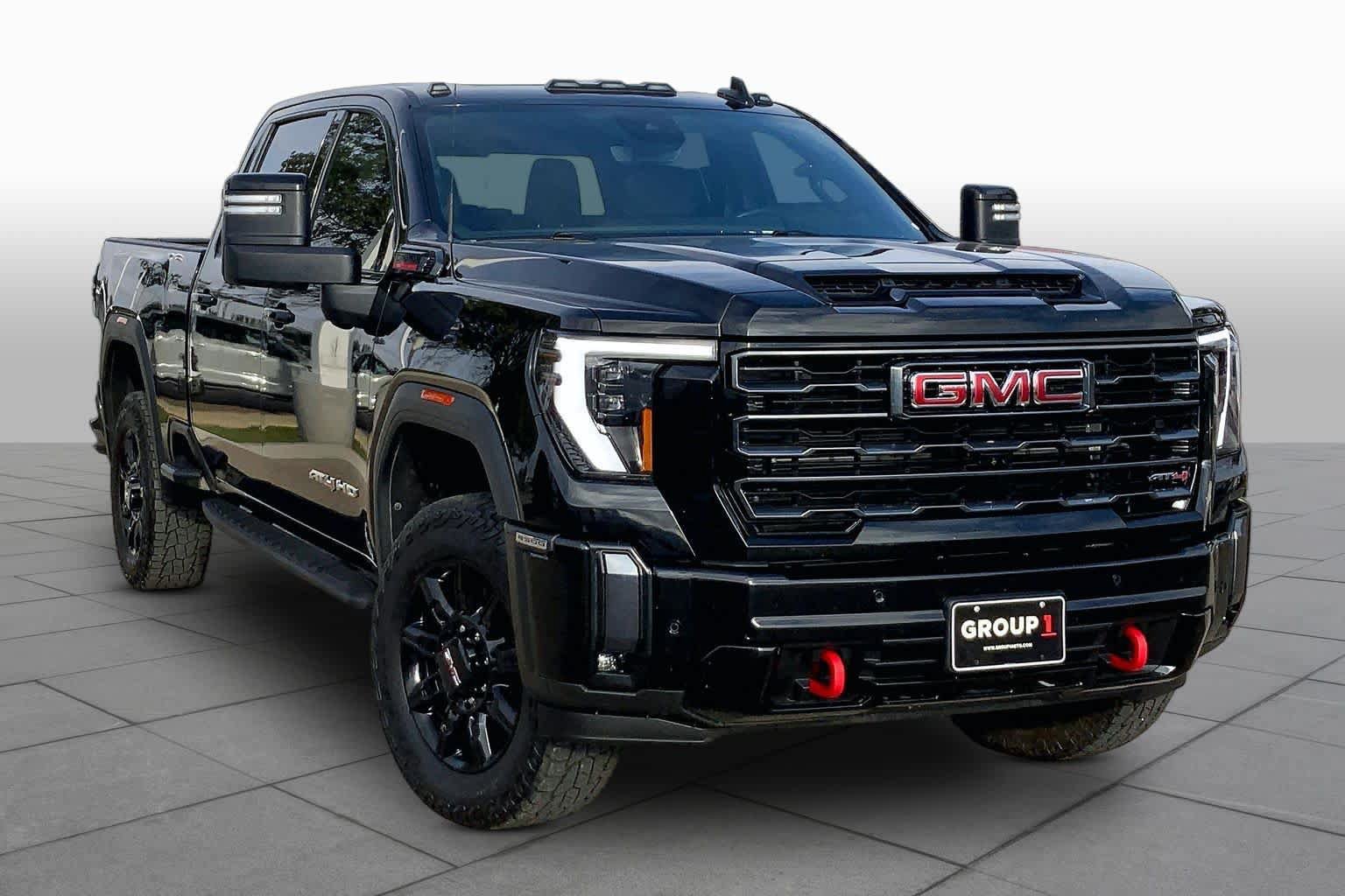 Used 2024 GMC Sierra 2500 AT4 w/ AT4 Premium Plus Package AWD/4WD image 3
