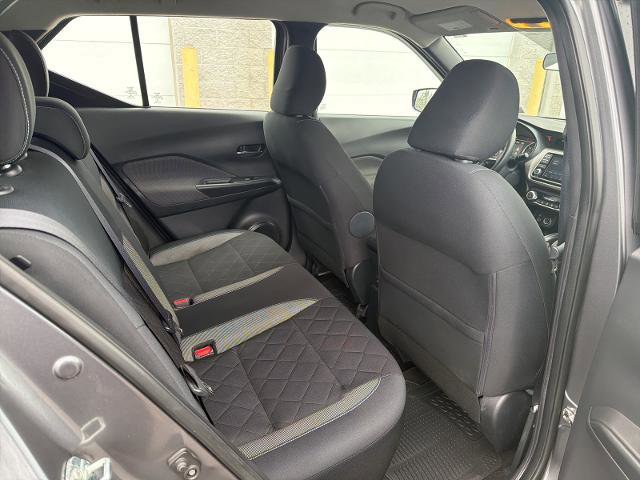 Used 2019 Nissan Kicks SV image 28