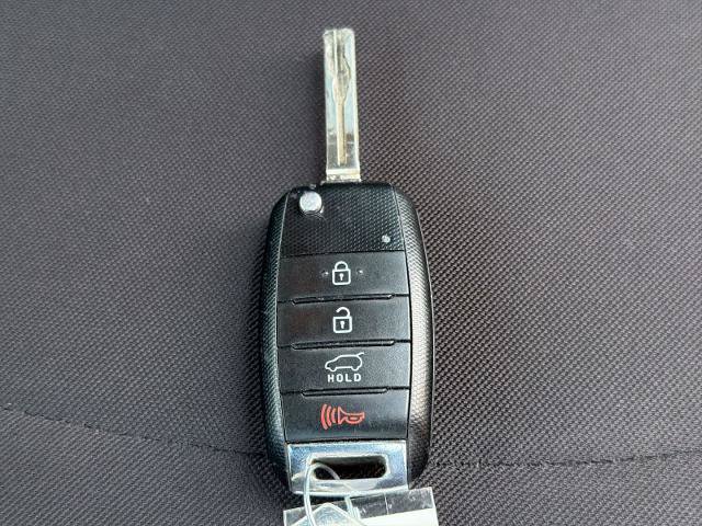 Used 2019 Kia Soul FWD image 35