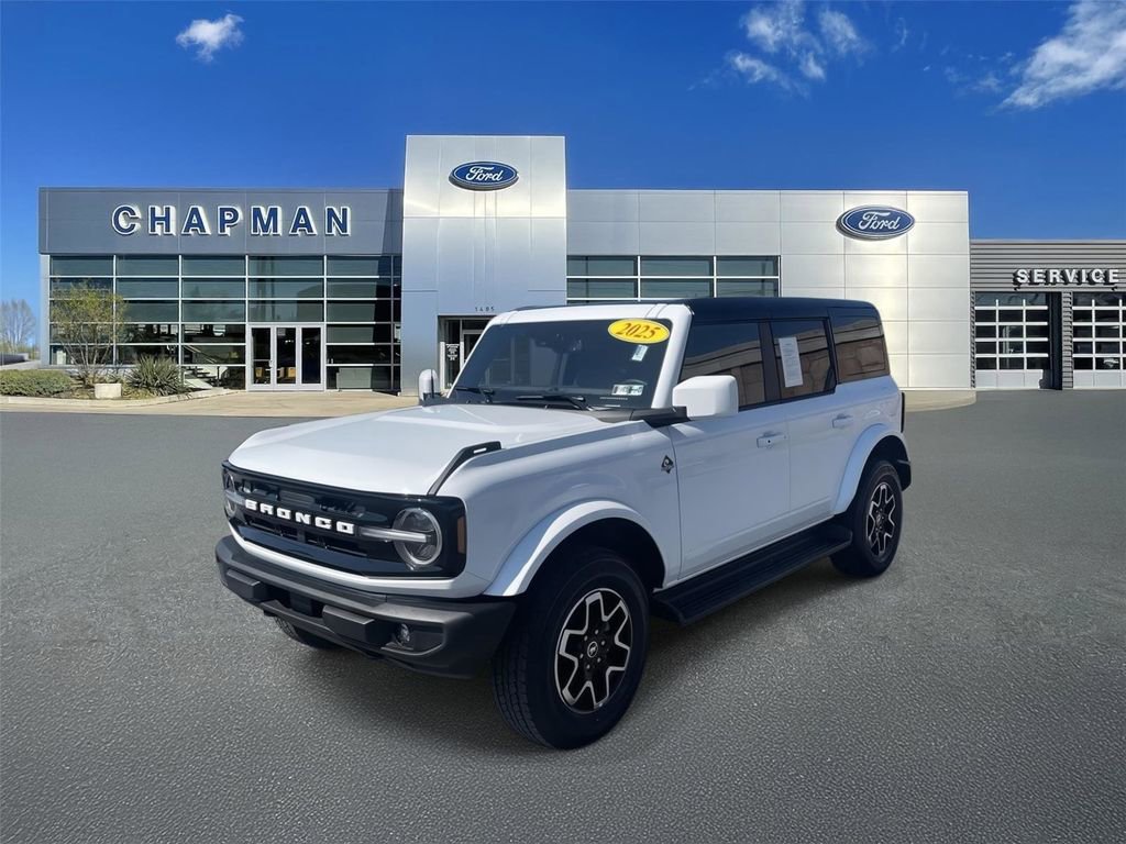Certified 2025 Ford Bronco Outer Banks image 3