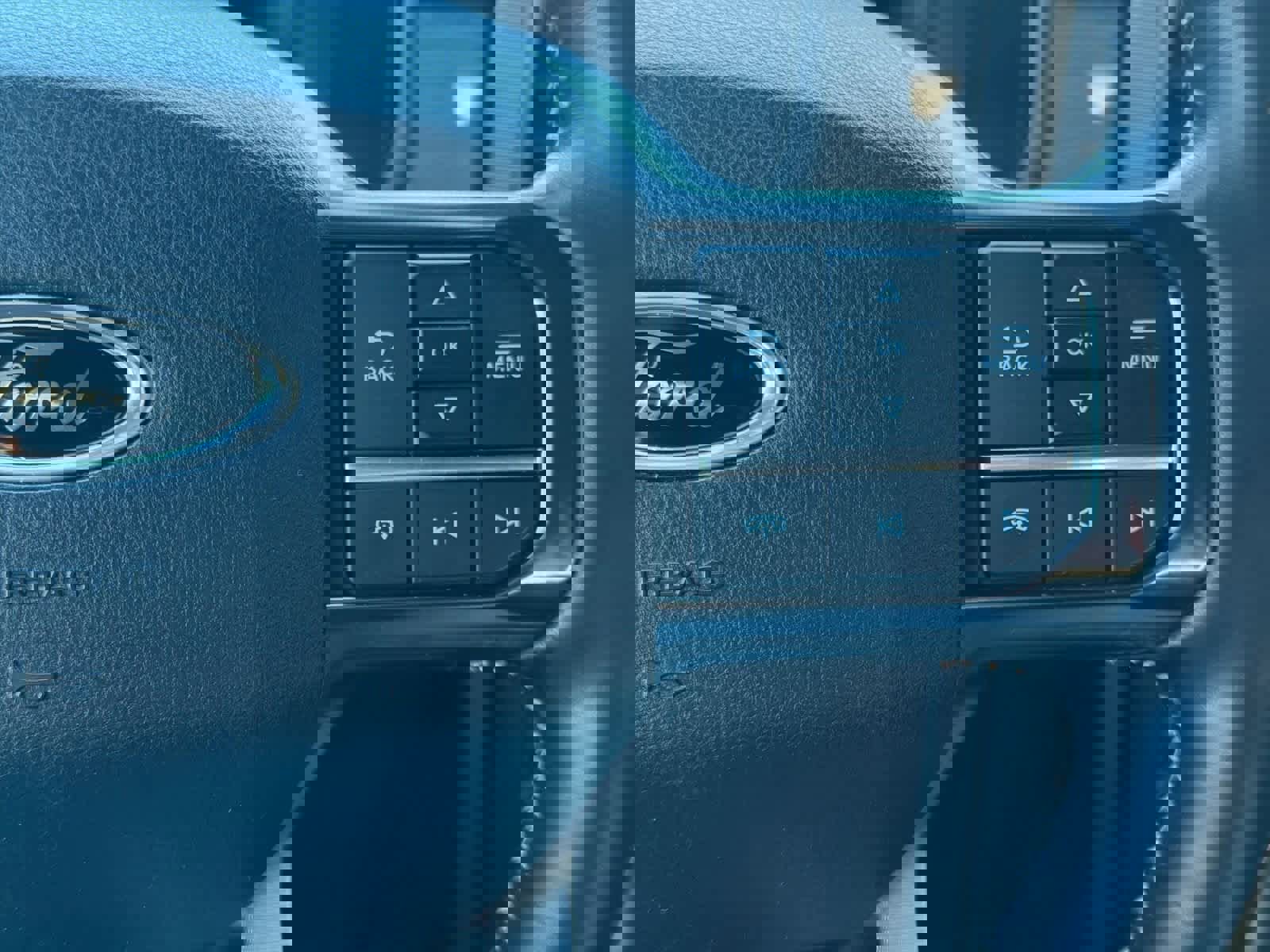 Certified 2023 Ford F150 Platinum w/ Equipment Group 701A High image 25