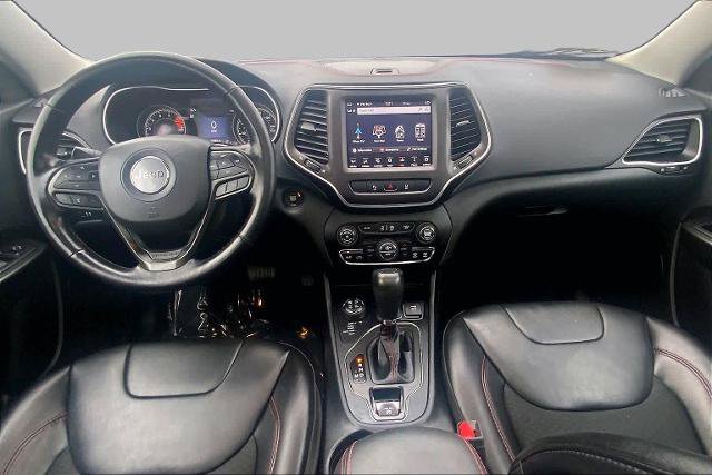 Used 2021 Jeep Cherokee Trailhawk w/ Sun, Sound & Nav Group AWD/4WD image 16