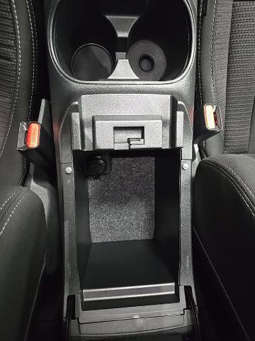 Used 2025 Subaru Outback Premium image 38