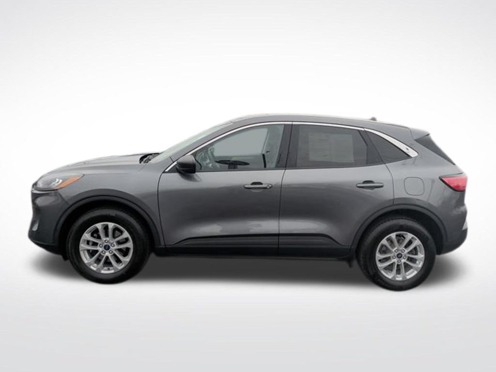 Certified 2022 Ford Escape SE w/ Cold Weather Package AWD/4WD image 13