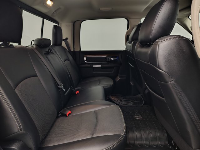 Used 2017 RAM 1500 Laramie w/ Convenience Group AWD/4WD image 31