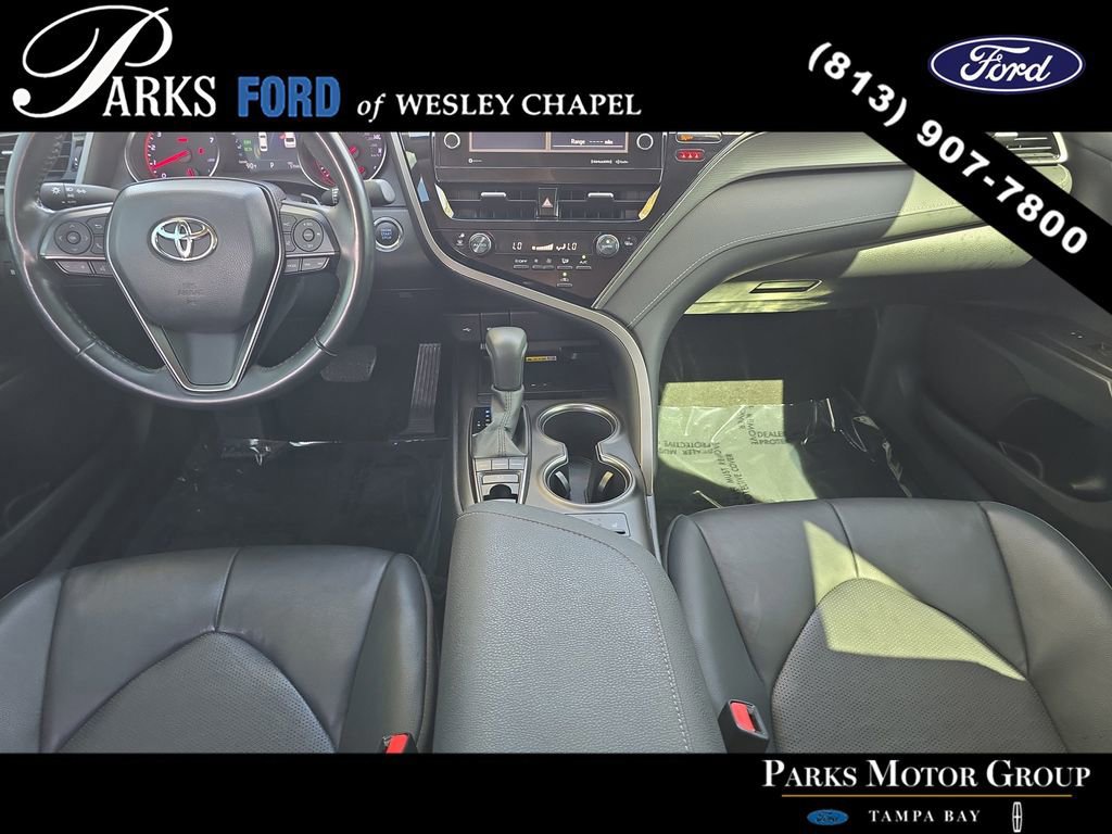 Used 2022 Toyota Camry XSE image 10