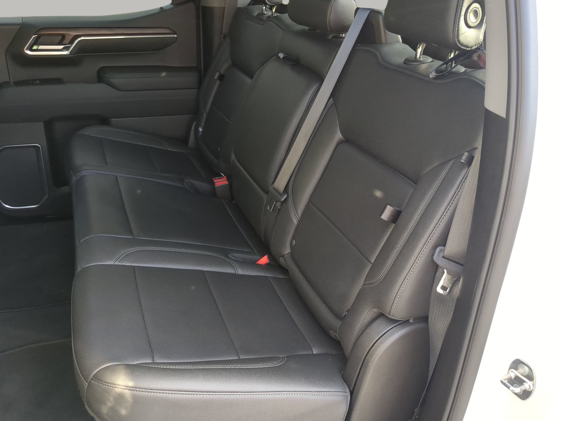 Used 2022 GMC Sierra 1500 SLT w/ SLT Premium Package AWD/4WD image 54