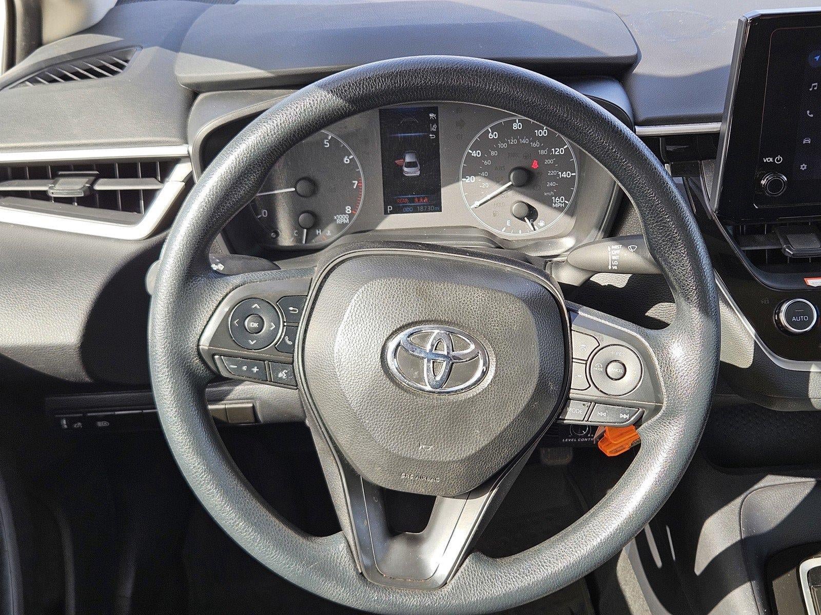 Used 2025 Toyota Corolla LE FWD image 19