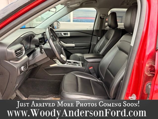 Certified 2023 Ford Explorer XLT w/ Equipment Group 202A AWD/4WD image 11
