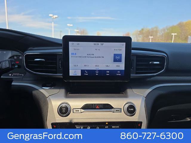 Certified 2022 Ford Explorer XLT w/ Equipment Group 202A AWD/4WD image 32