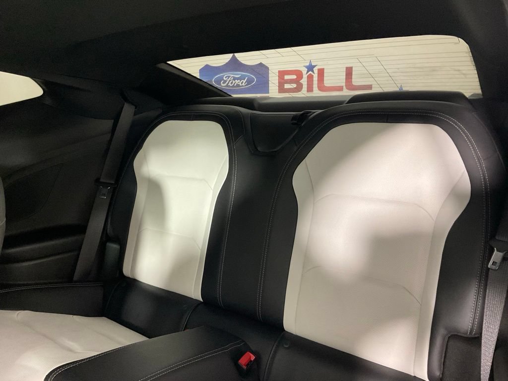Used 2020 Chevrolet Camaro LT RWD image 15
