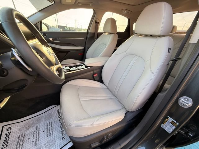 Used 2023 Hyundai Sonata Limited FWD image 9
