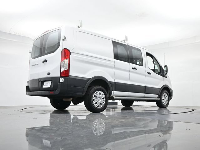 Certified 2022 Ford Transit 250 Low Roof w/ Exterior Upgrade Package RWD image 34