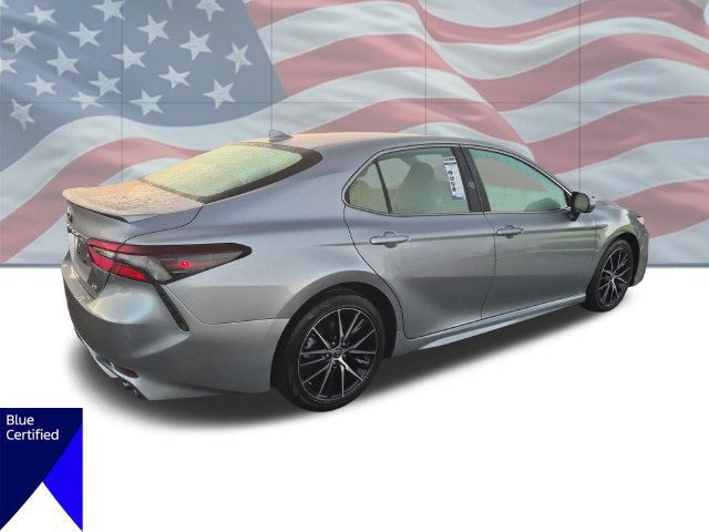 Used 2024 Toyota Camry SE w/ Cold Weather Package FWD image 5