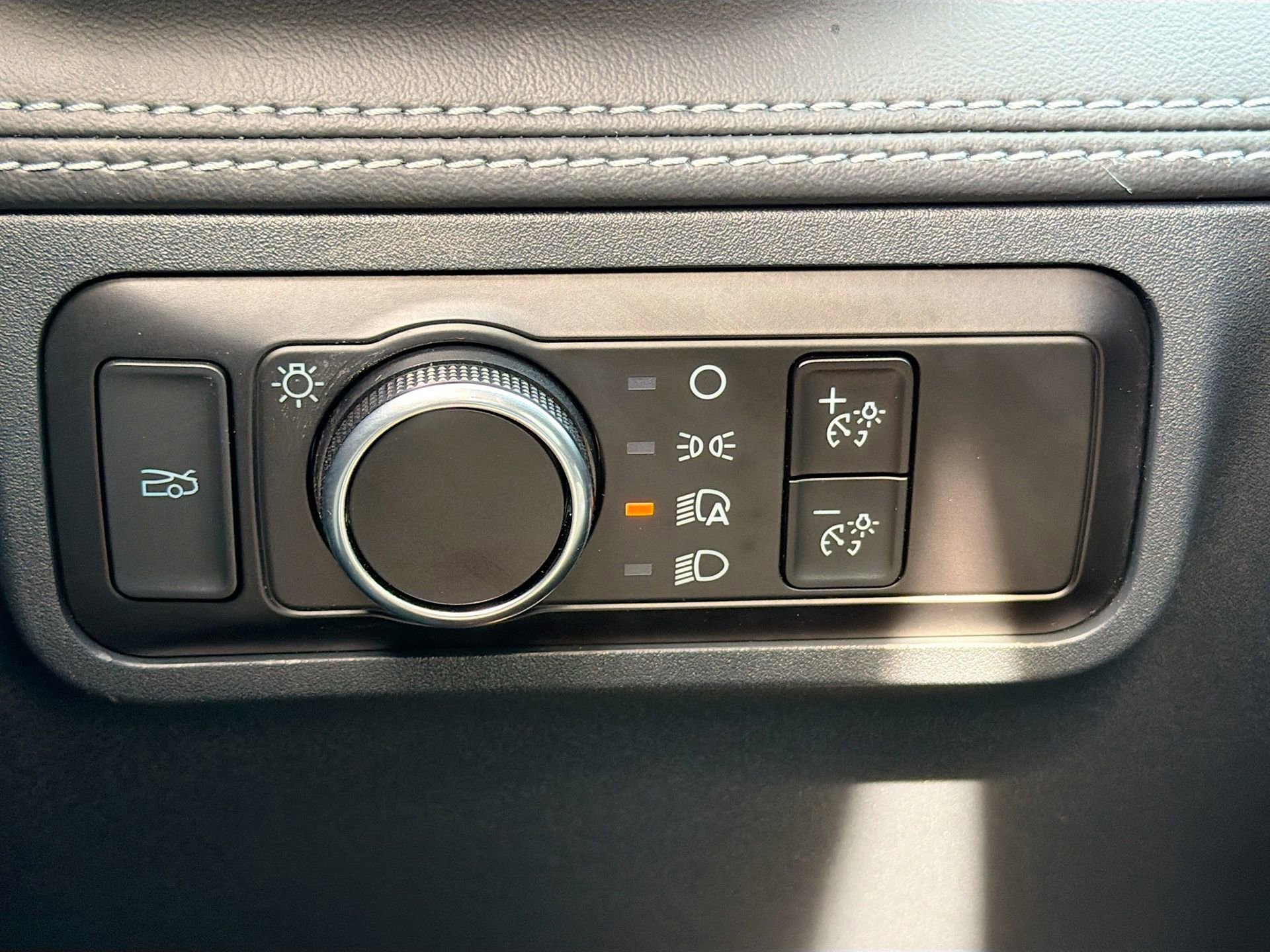 Certified 2024 Ford Mustang Premium image 12