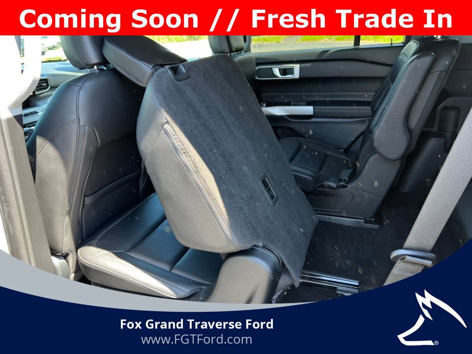 Certified 2024 Ford Explorer XLT w/ Equipment Group 202A AWD/4WD image 5