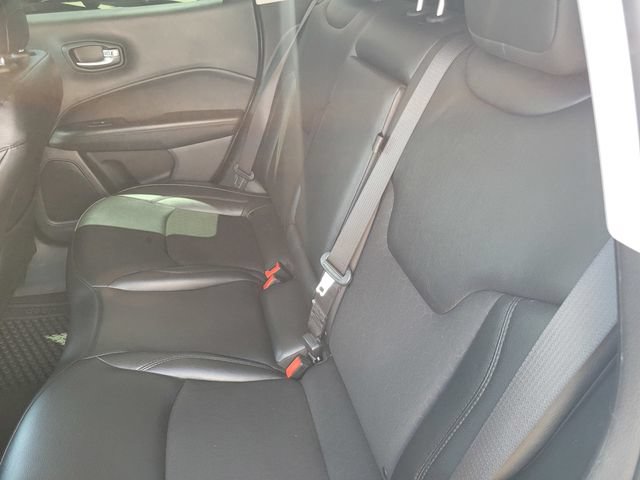 Used 2021 Jeep Compass Latitude AWD/4WD image 13