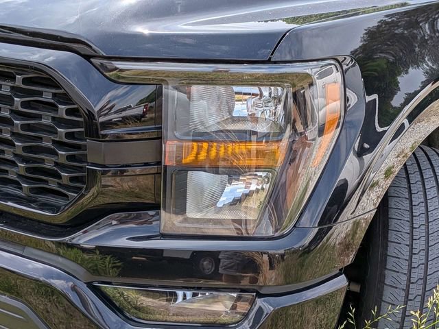 Certified 2023 Ford F150 XL w/ STX Appearance Package RWD image 4