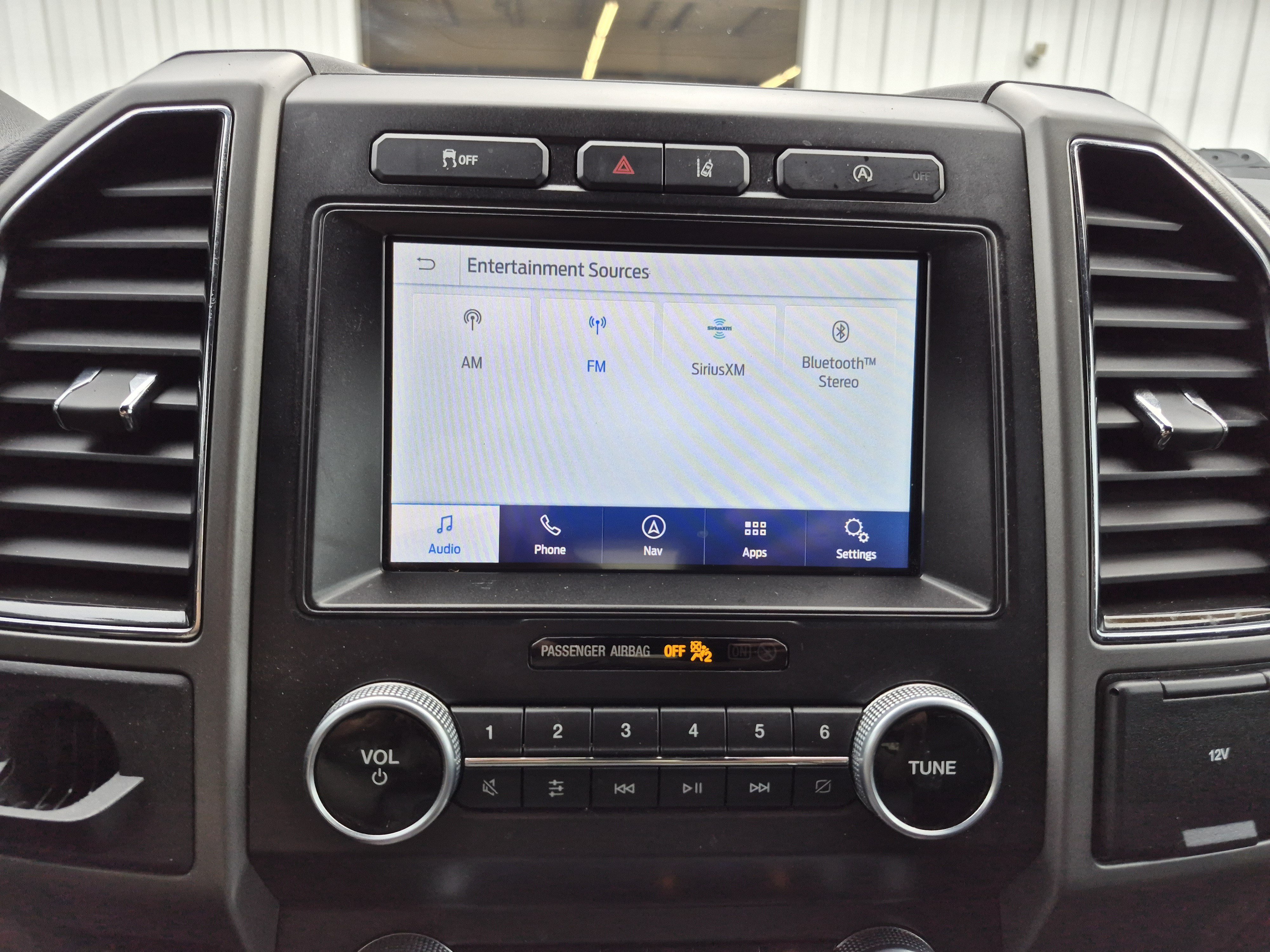 Certified 2021 Ford Expedition XLT RWD image 34