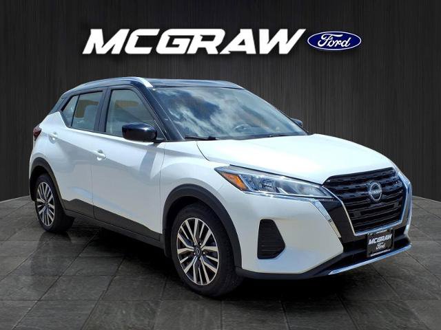Used 2022 Nissan Kicks SV FWD image 9