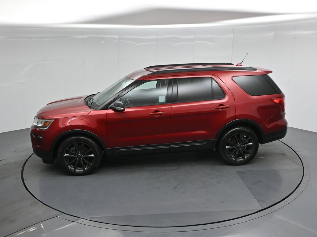 Certified 2019 Ford Explorer XLT w/ Equipment Group 202A FWD image 44