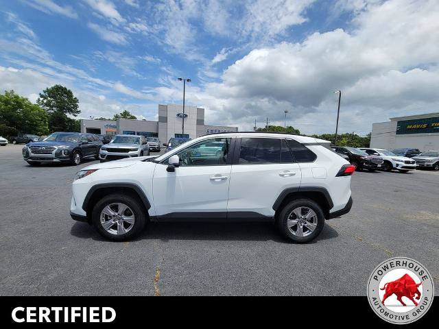 Used 2023 Toyota RAV4 XLE w/ Convenience Package FWD image 3