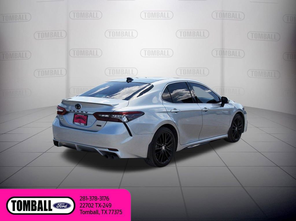 Used 2021 Toyota Camry XSE FWD image 7