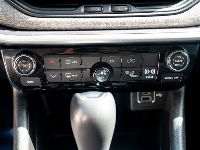 Used 2022 Jeep Compass Latitude image 25