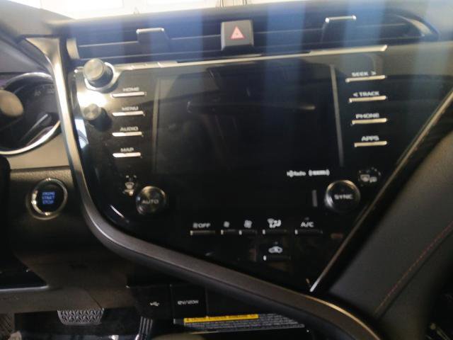 Used 2020 Toyota Camry XLE image 15