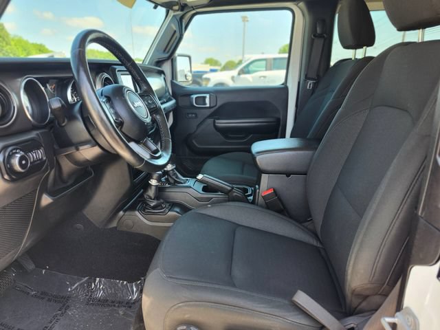 Used 2020 Jeep Wrangler Sport AWD/4WD image 13