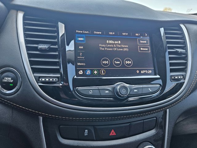 Used 2021 Chevrolet Trax LT w/ Midnight Edition image 13