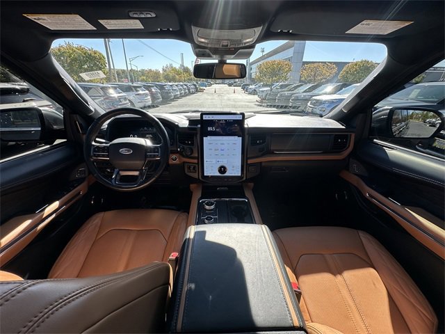 Certified 2022 Ford Expedition Max Platinum image 18