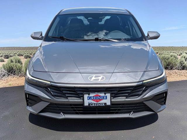 Used 2024 Hyundai Elantra SEL FWD image 9