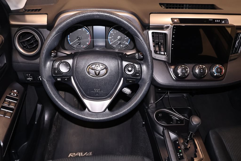 Used 2018 Toyota RAV4 LE w/ Carpet Mat Package AWD/4WD image 19
