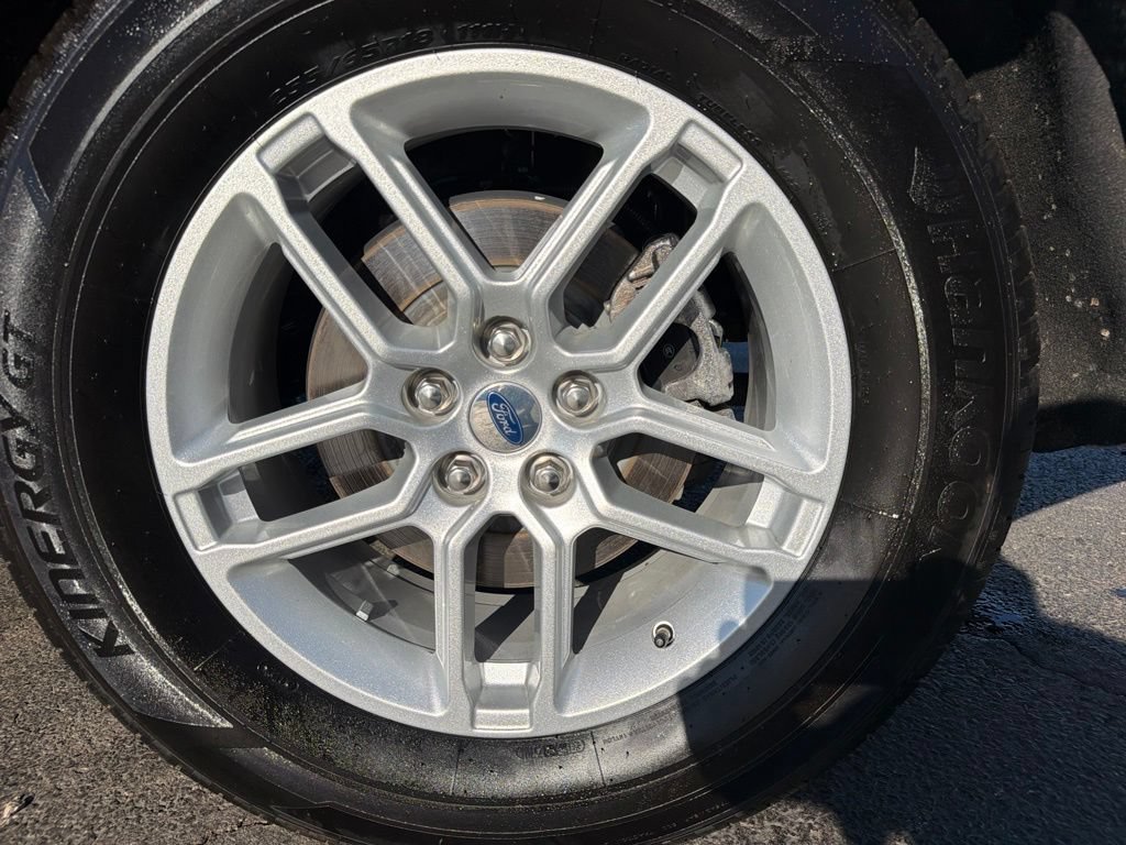 Certified 2025 Ford Explorer Active AWD/4WD image 55