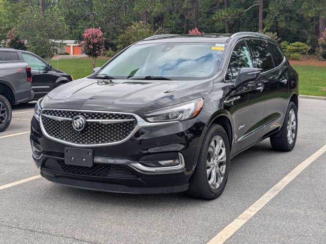 Used 2021 Buick Enclave Avenir w/ Avenir Technology Package FWD image 3