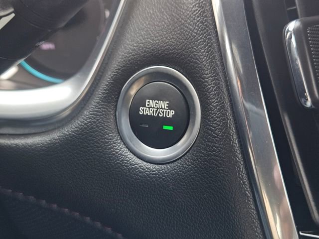 Used 2023 Chevrolet Traverse RS w/ LPO, Floor Liner Package image 27