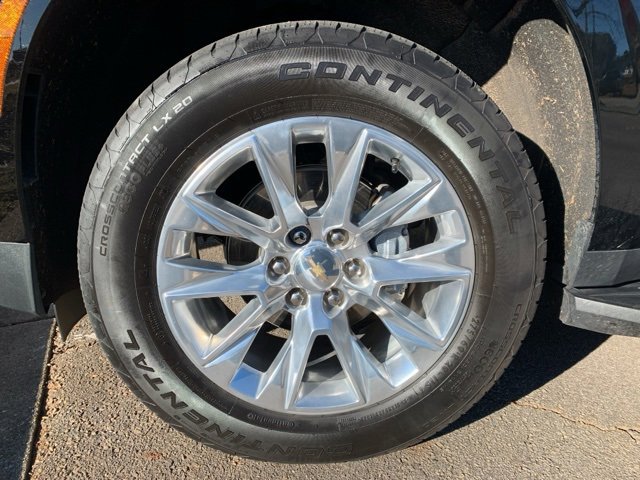 Used 2025 Chevrolet Tahoe Premier w/ Sun And Tow Package image 6