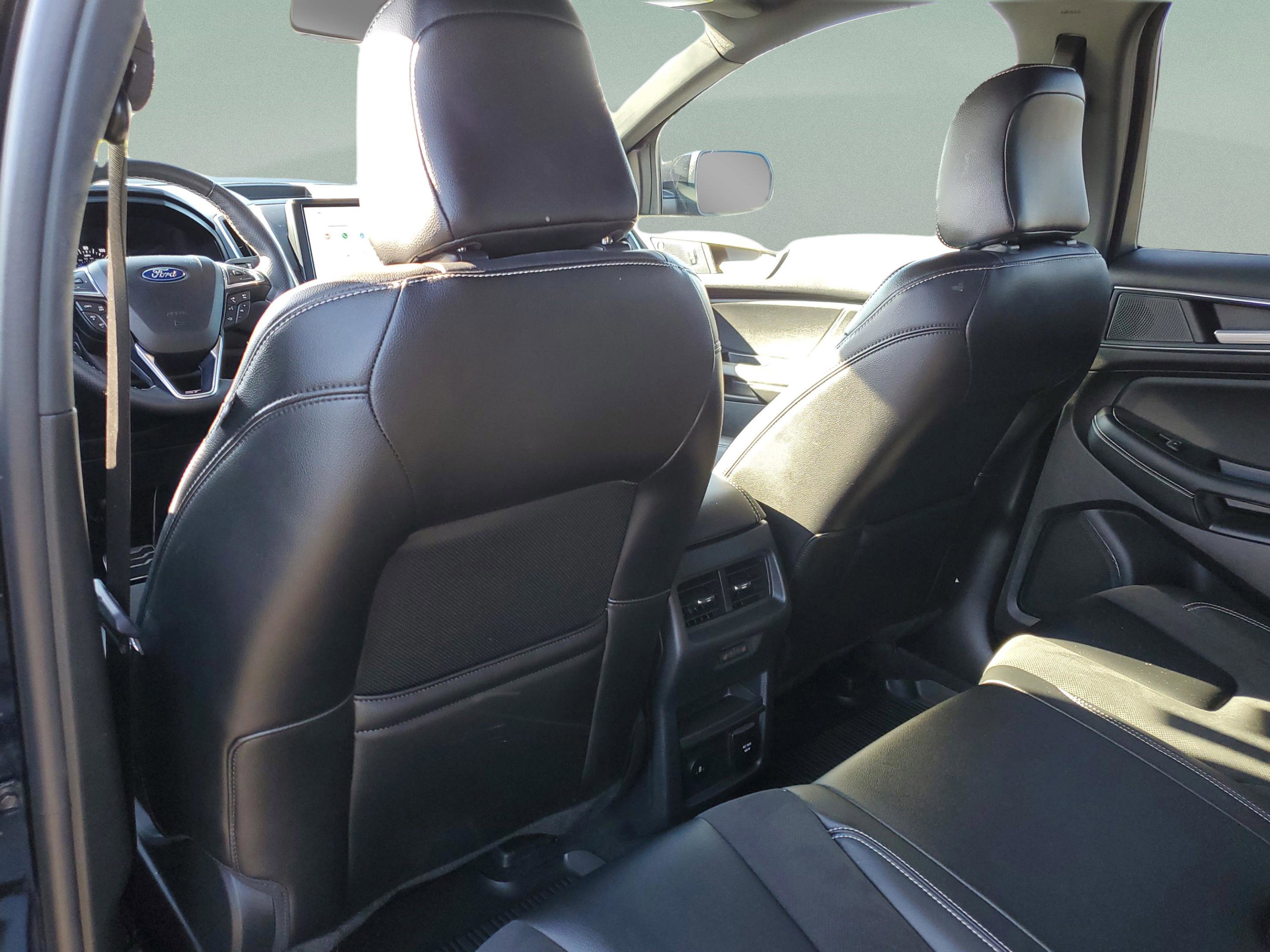 Certified 2024 Ford Edge ST w/ Equipment Group 401A image 30