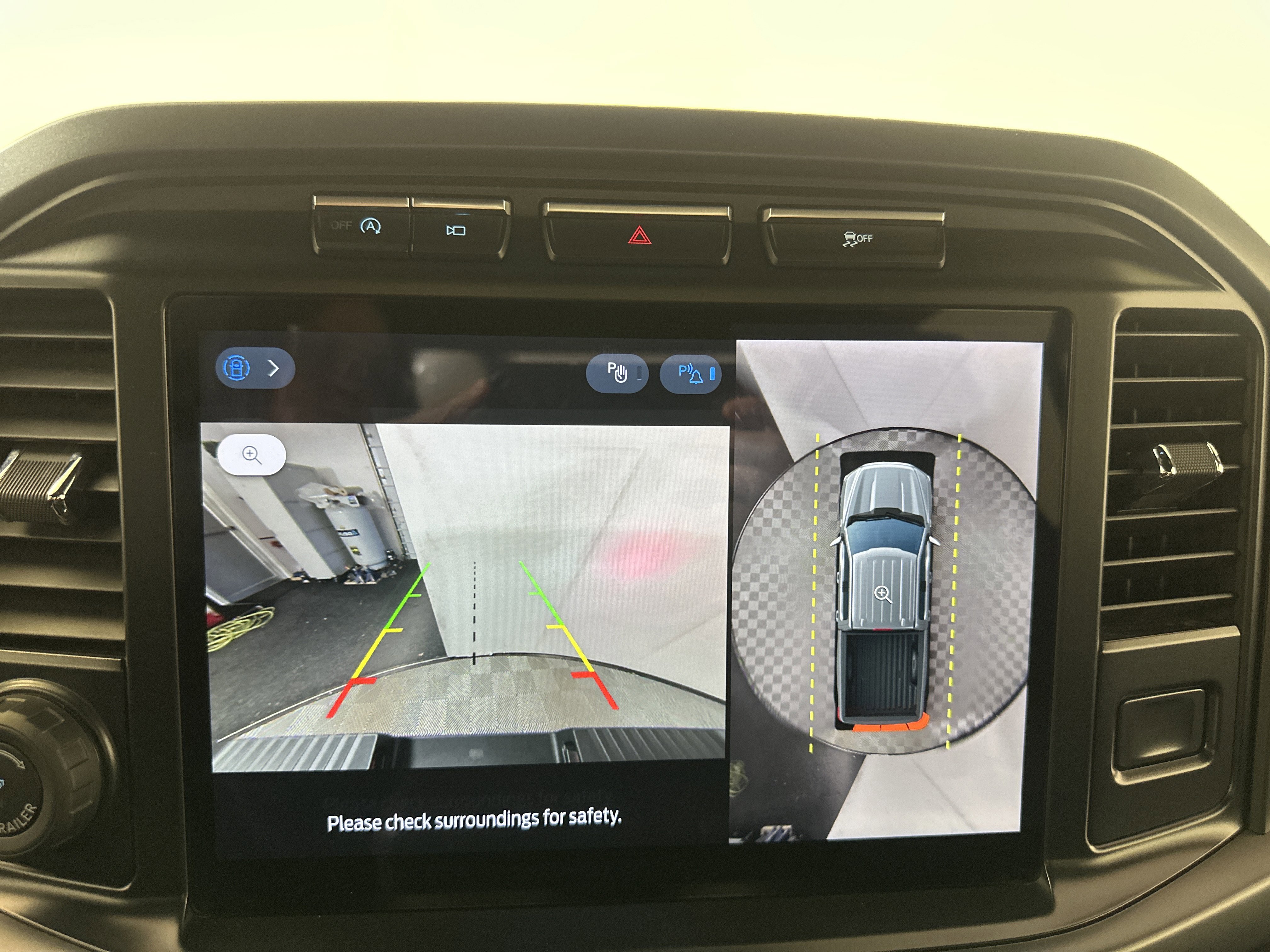 Certified 2024 Ford F150 XLT w/ XLT Black Appearance Package image 19