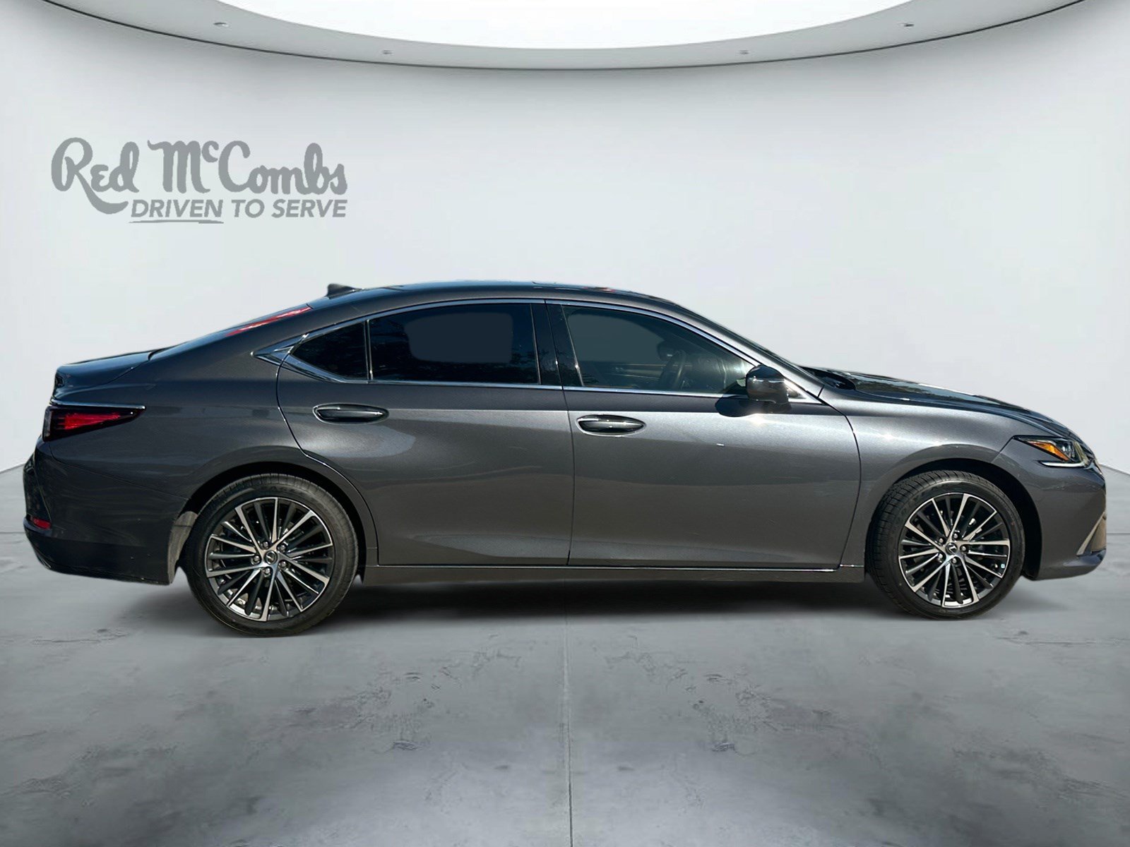 Used 2023 Lexus ES 350 w/ Premium Package FWD image 4