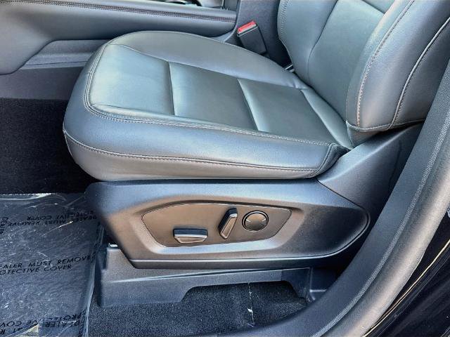 Certified 2025 Ford Explorer Active w/ Active Comfort Package AWD/4WD image 16